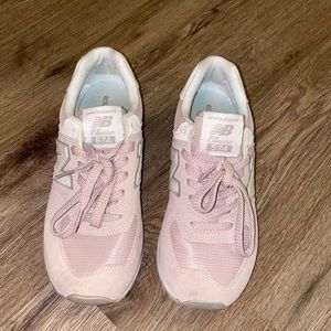 New Balance 574 sneakers size 7.5